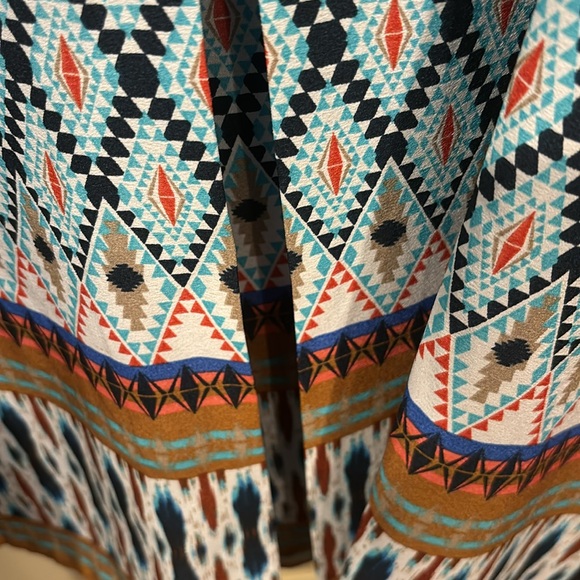 MUSE Jewel  Embellished Abstract Sleeveless Dress - Picture 7 of 7